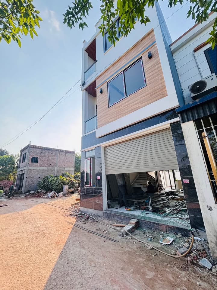 Nhà 3 tầng Thịnh Đán 150m² giá 3.1 tỷ - Vào ở ngay đón Tết!