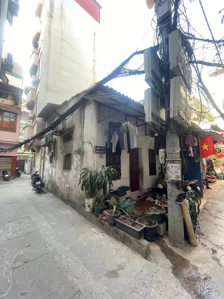 Nhà phố Bạch Mai 36m² giá thỏa thuận - Chính chủ bán đất vàng vị trí trung tâm!