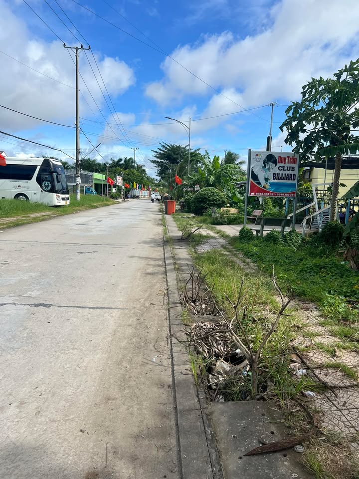 Đất nền Láng Tròn, Giá Rai 162.5m² - Đầy đủ thổ cư, gần UBND phường