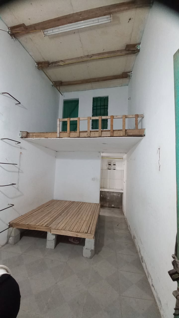 Phòng trọ Khuyến Lương 15m² giá 1.4 triệu - Gác xép riêng, điều hòa mát mẻ!