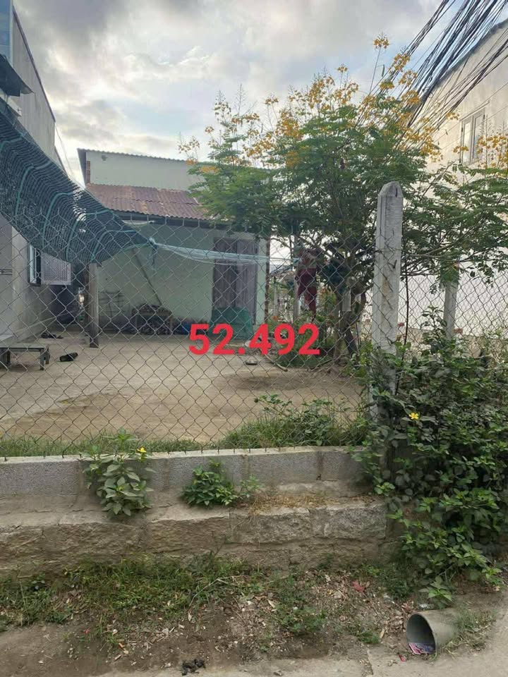 Nhà riêng Cam Thịnh Đông 112m² giá 800 triệu - Gần chợ và biển