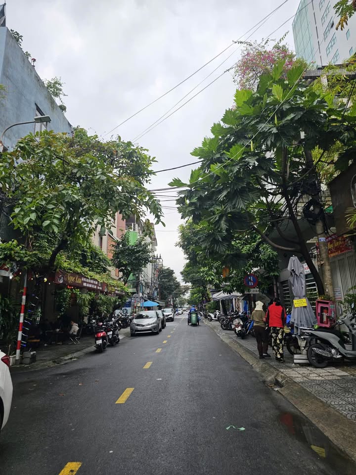 Nhà mặt tiền Trần Tống, Đà Nẵng 90m² giá 12.3 tỷ - Tiện kinh doanh, cho thuê ổn định!