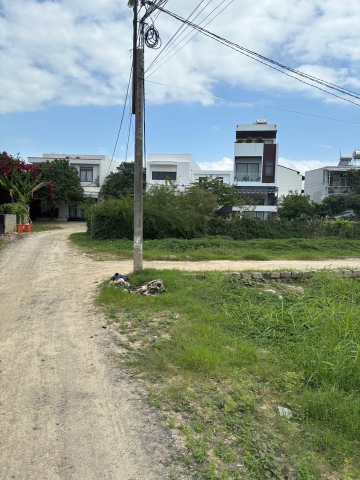 Đất nền hẻm ô tô Phú Nông, Nha Trang 108,5m² giá 3,36 tỷ - Cơ hội đầu tư hấp dẫn!