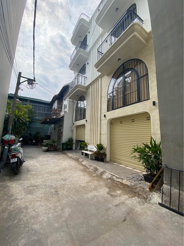 Căn hộ cho thuê mới xây 4 tầng tại Linh Đông, Thủ Đức - Giá 36 triệu/tháng