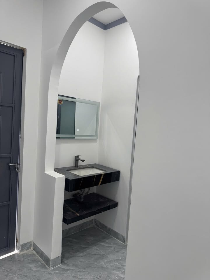 Nhà riêng Bến Cát 125m² giá 2 tỷ - Sẵn sàng vào ở ngay!