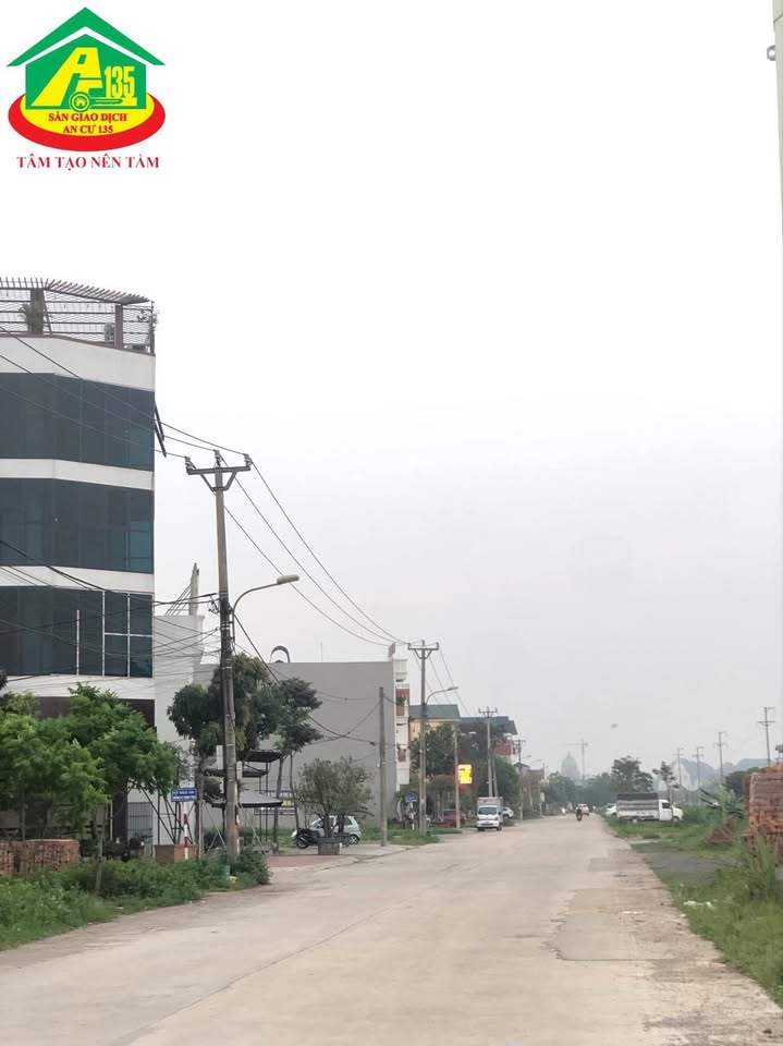 Đất Ninh Nhất, Ninh Bình 93.5m² giá 5 tỷ - Vị trí thông thoáng, sẵn sàng xây dựng!