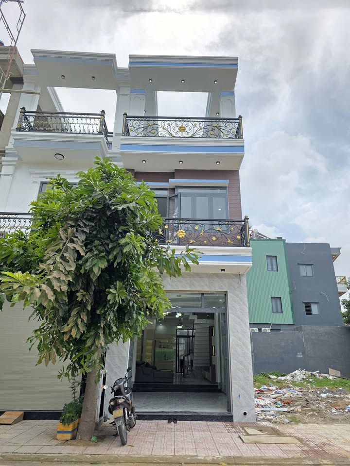 Nhà Đúc 3 Tấm 66,8m² Bình Chuẩn 3,95 tỷ - Giá tốt hơn hàng xóm 1 tỷ!