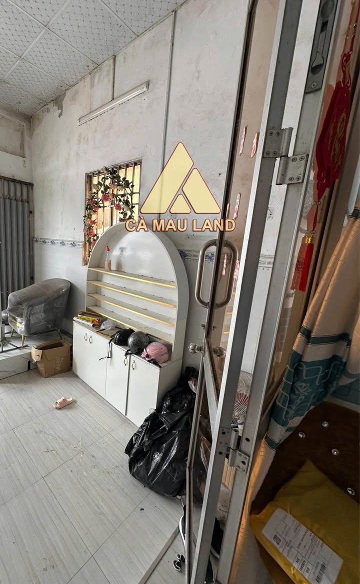 Nhà mặt tiền đường Lưu Hữu Phước, phường 8, Cà Mau 94m² giá 2.2 tỷ - Kinh doanh thuận lợi!