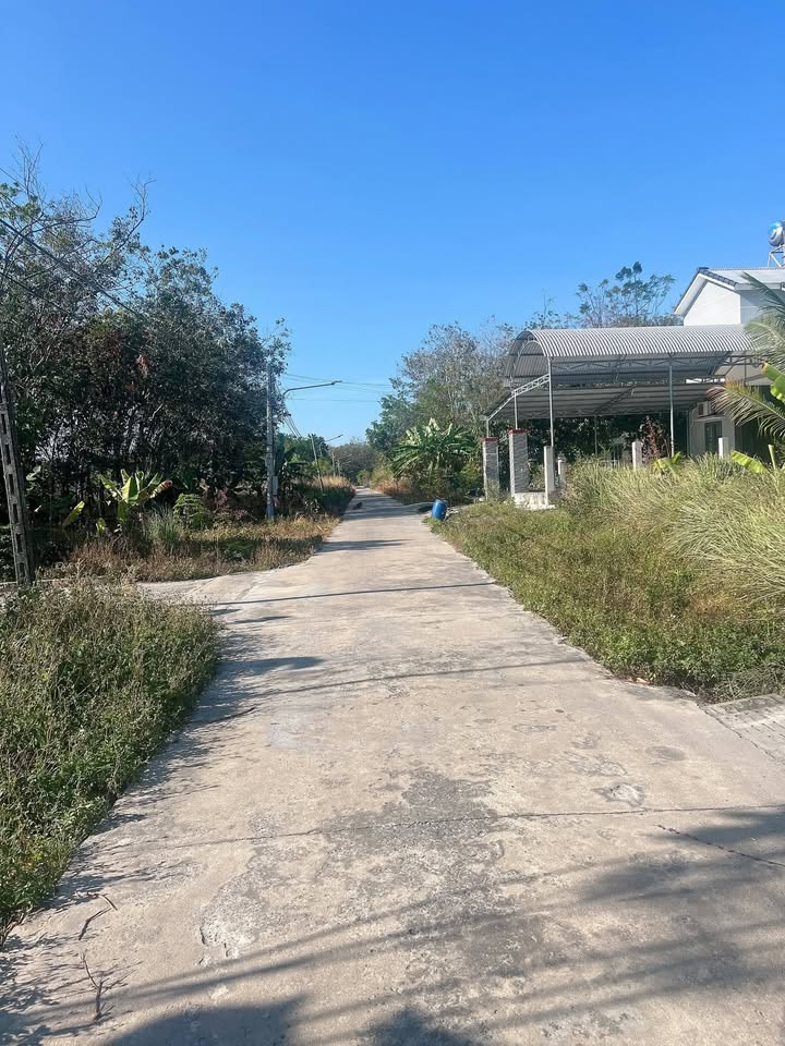 Nhà phố Hớn Quản Bình Phước 600m² giá 2 tỷ - Chính chủ bán gấp!