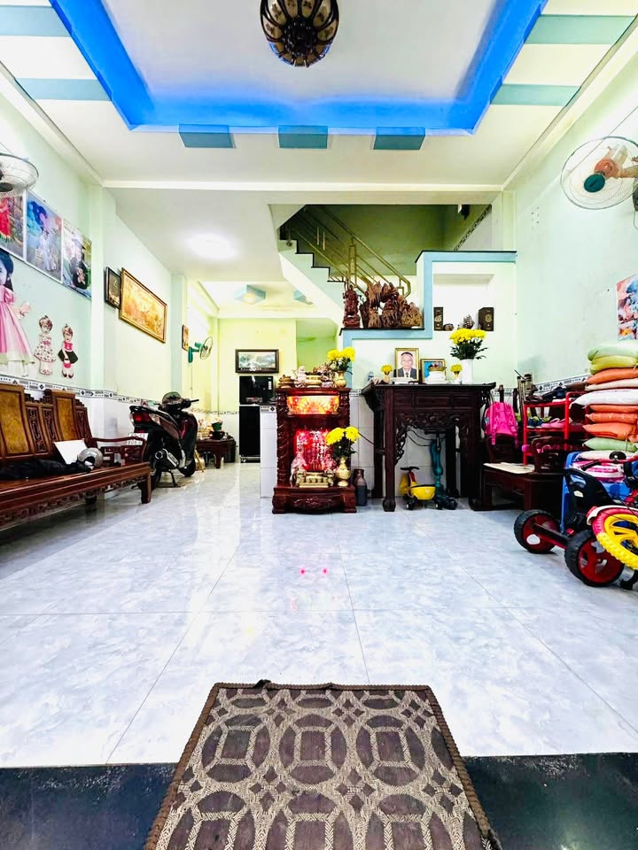 Nhà 4 tầng Đoàn Văn Bơ, Quận 4, 56.6m² giá 4.1 tỷ - Tiện nghi hoàn hảo!