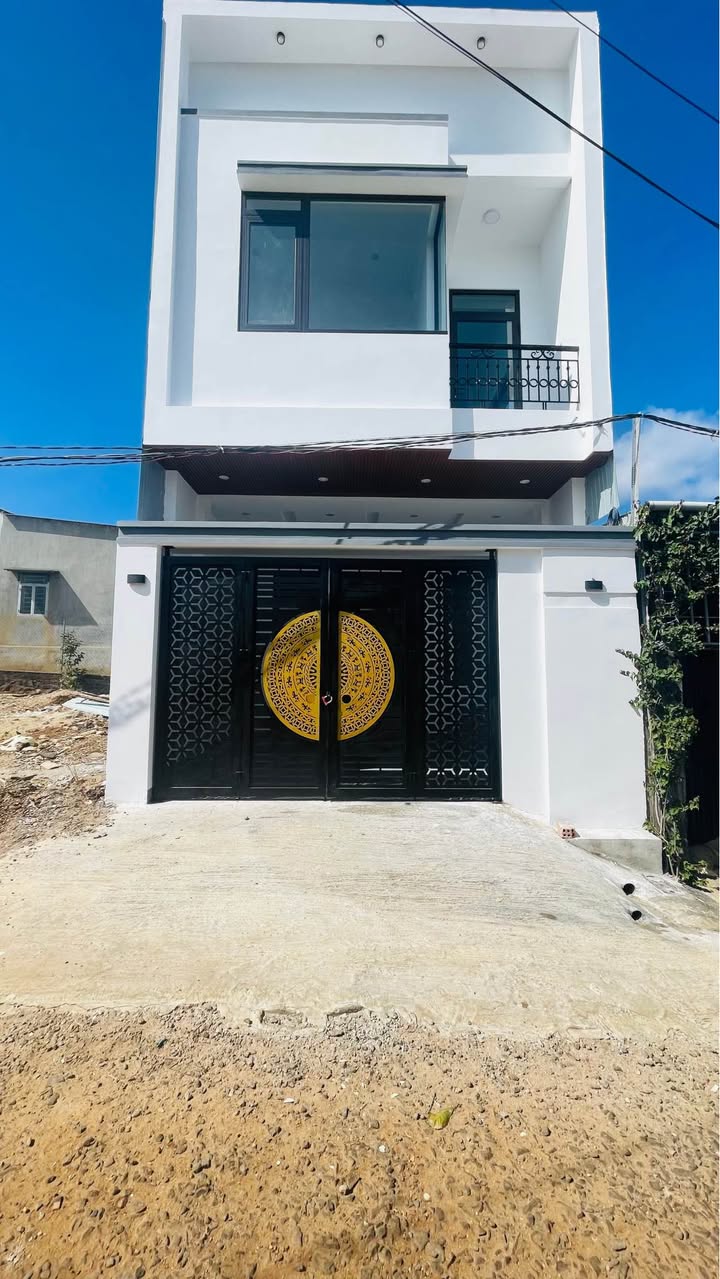 Nhà 1 Mê Hẻm 102 Lê Thị Hồng Gấm 55m² giá 1.4 tỷ - Trung tâm tiện ích, dân cư đông đúc!