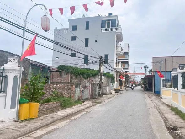 Đất nền mặt đường Đại Trà, Đông Phương, Kiến Thụy 99m² - Sổ đỏ chính chủ, vị trí đắc địa!