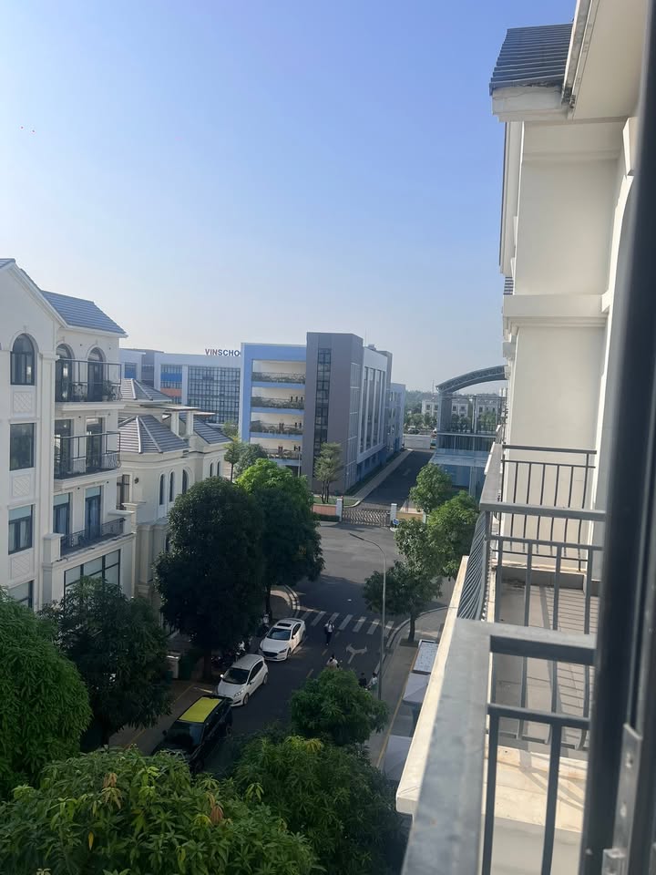 Căn hộ cho thuê Manhattan Glory Thủ Đức 5 tầng - Giá chỉ 8 triệu/tháng!