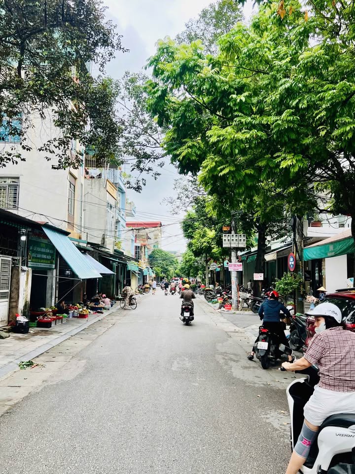 Nhà cấp 4 mặt đường Phan Bội Châu, Hạc Thành, 60m² giá 4 tỷ - Kinh doanh đắc địa!