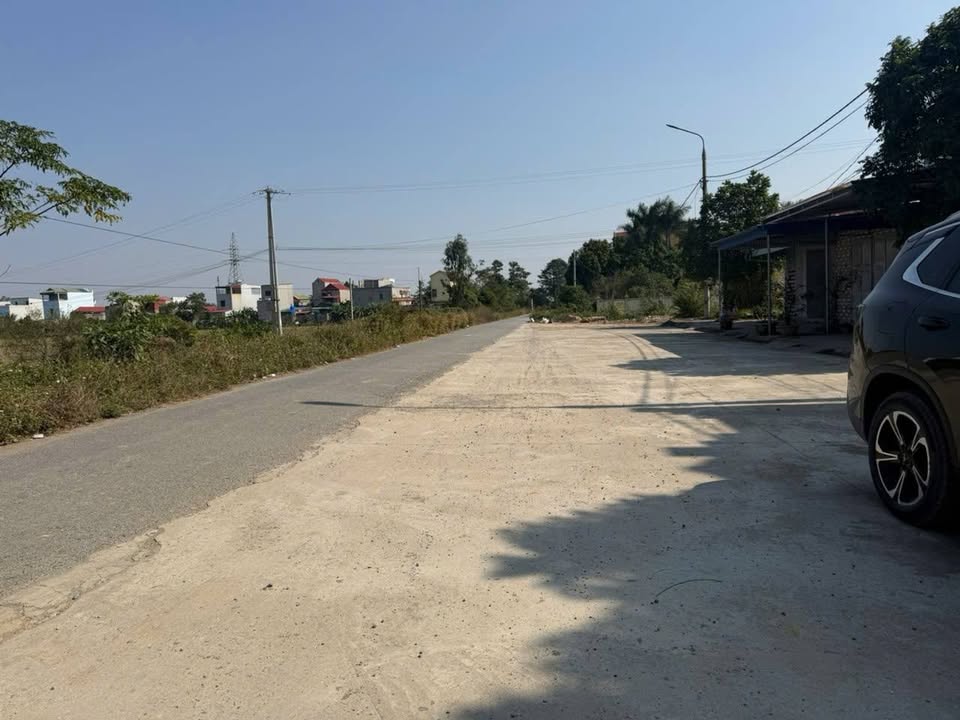 Đất nền Hiển Khánh Vụ Bản 102m² giá 2 tỷ - Vị trí kinh doanh thuận lợi!