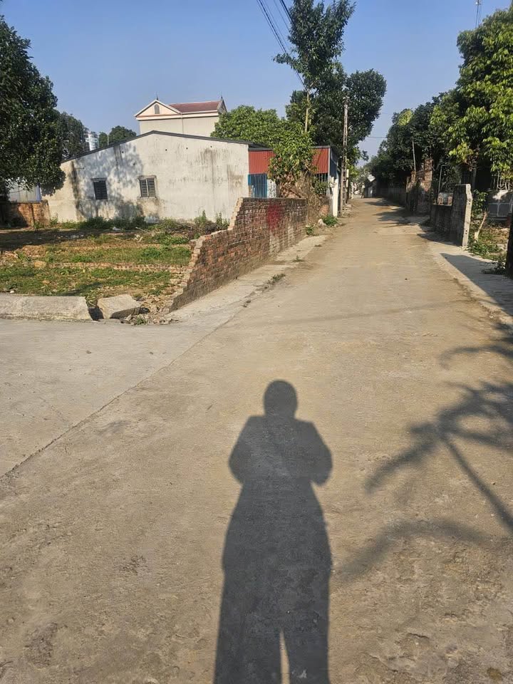 Đất nền Hòa Sơn 103m² giá 1.25 tỷ - Sổ đỏ chính chủ, vị trí thuận lợi!