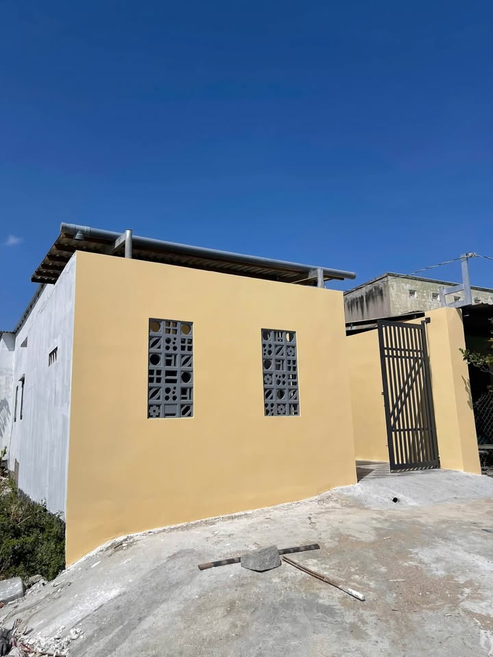 Nhà mới xây tại Ninh Phước 133m² giá 1.3 tỷ - Sẵn sàng vào ở ngay!