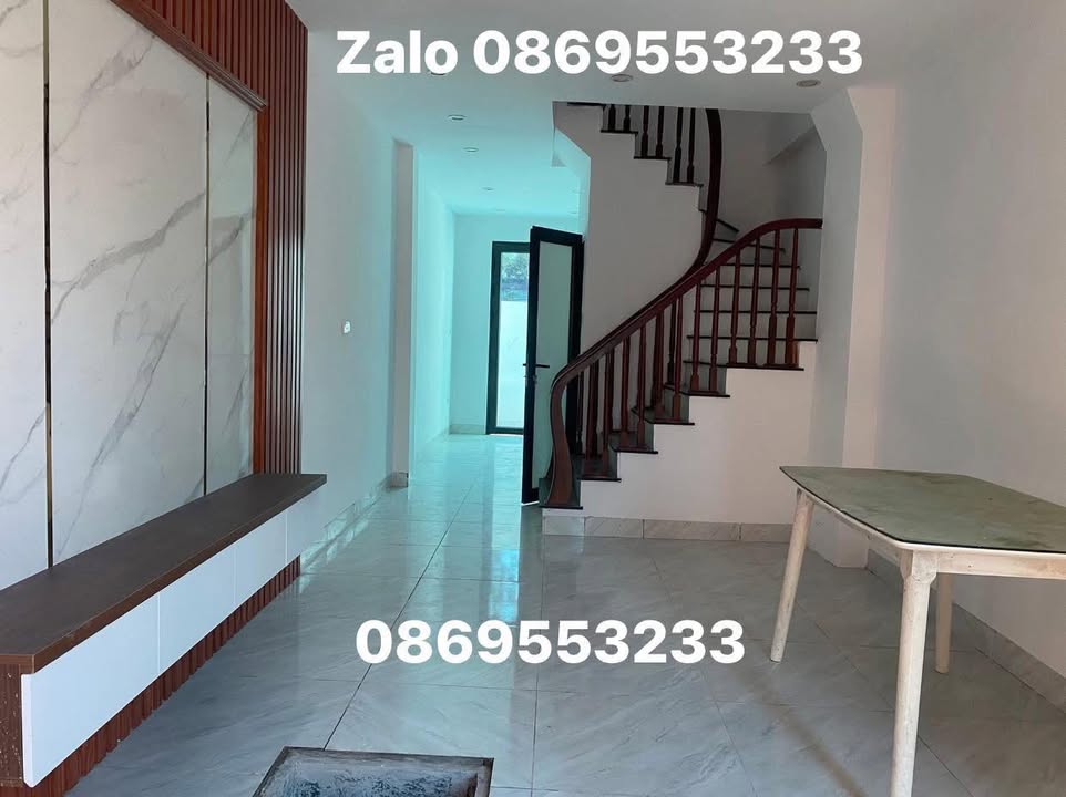 Nhà phố Tả Thanh Oai, Thanh Trì 36m² giá 1.9 tỷ - Vị trí đắc địa gần chợ và trường học!