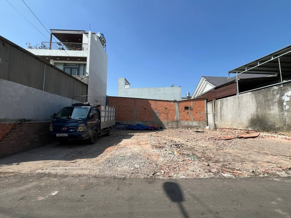 Đất nền Khu 8 Phú Hoà 90.5m² giá 2.95 tỷ - Đường nhựa ô tô vào tận nơi!