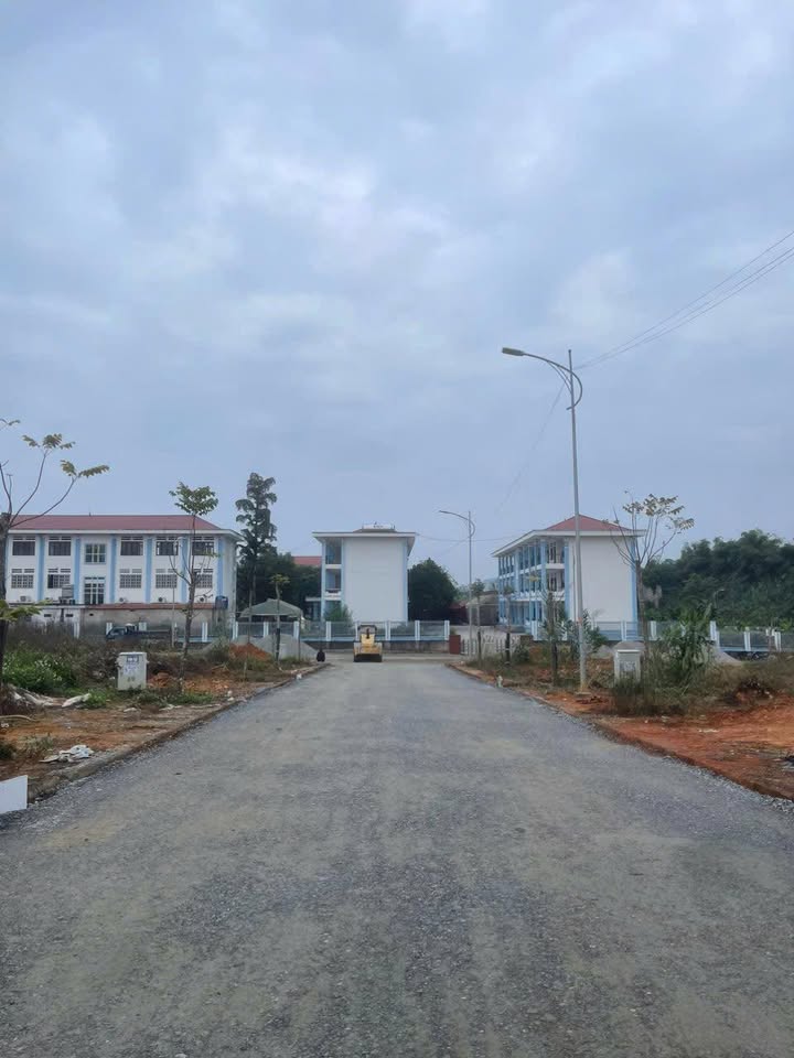 Đất nền đường Nguyễn Danh Phương Lào Cai 100m² giá 1.93 tỷ - Đầu tư sinh lời ngay!