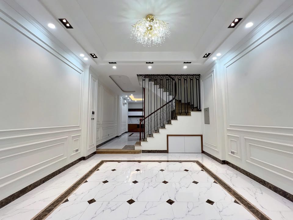 Nhà phố Xuân La, Tây Hồ 48m² giá 11 tỷ - Ngõ thông, ô tô vào tận nơi!