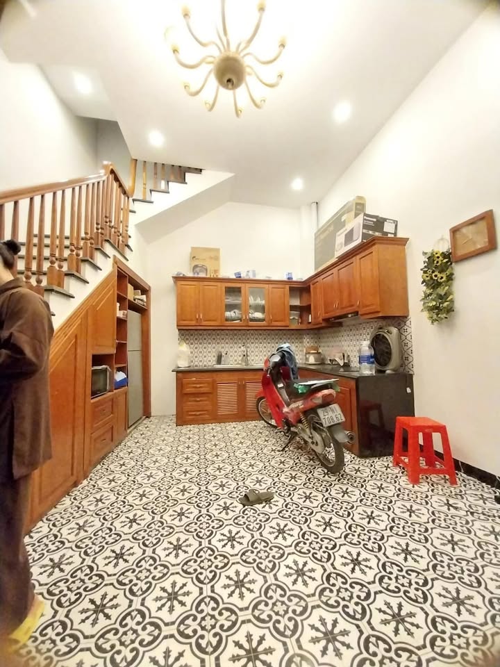 Nhà bán Tôn Đức Thắng Đống Đa 25m² giá 3 tỷ - Sẵn sàng vào ở ngay!