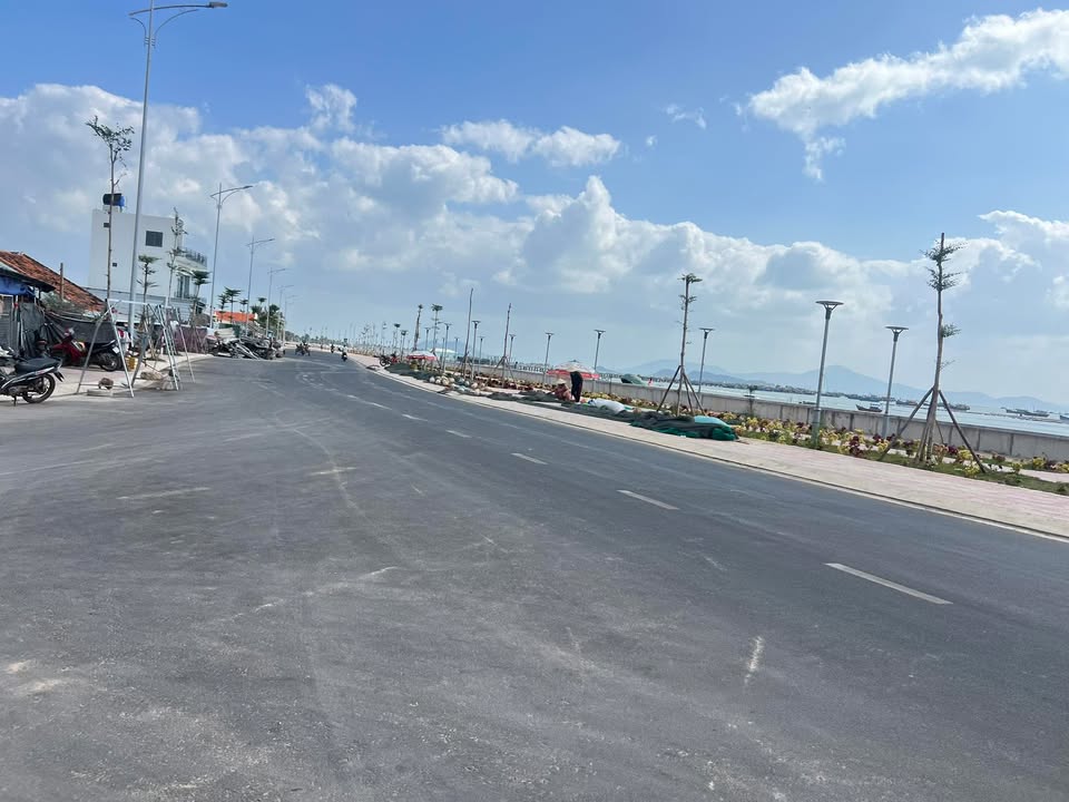 Nhà đẹp Vạn Thắng, Ba Vì 200m² giá 1.9 tỷ - Ô tô tới tận nơi!