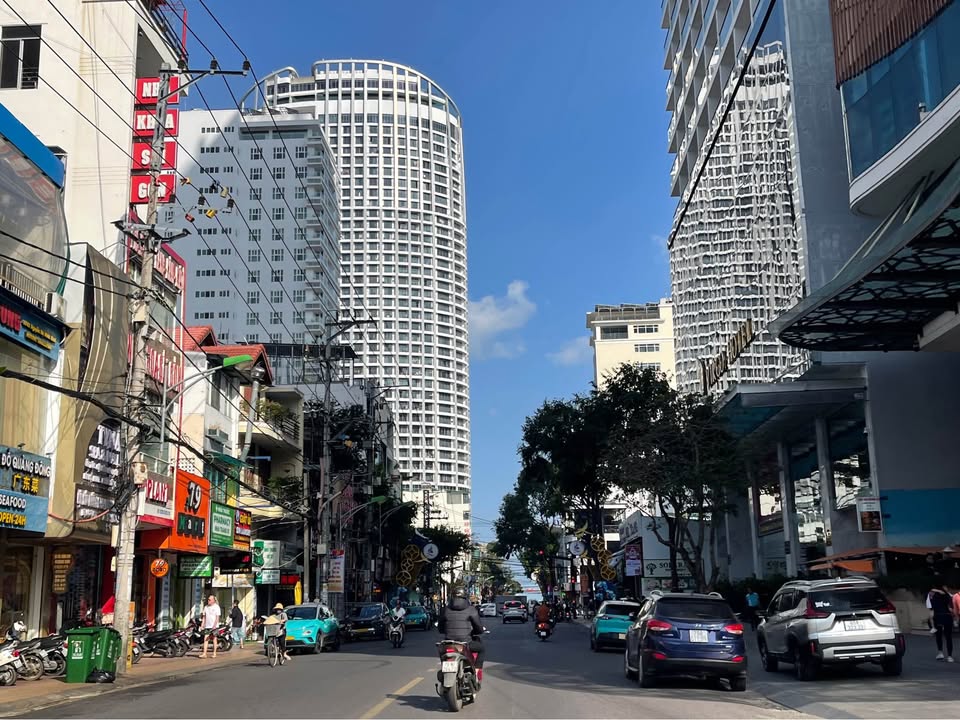 Căn hộ kinh doanh tại Nha Trang 92m² giá 20 tỷ - Đầu tư sinh lời ngay!