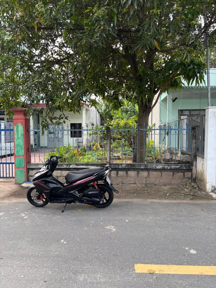 Đất nền phường Phú Mỹ 210m² giá 2.2 tỷ - Khu dân cư đông đúc