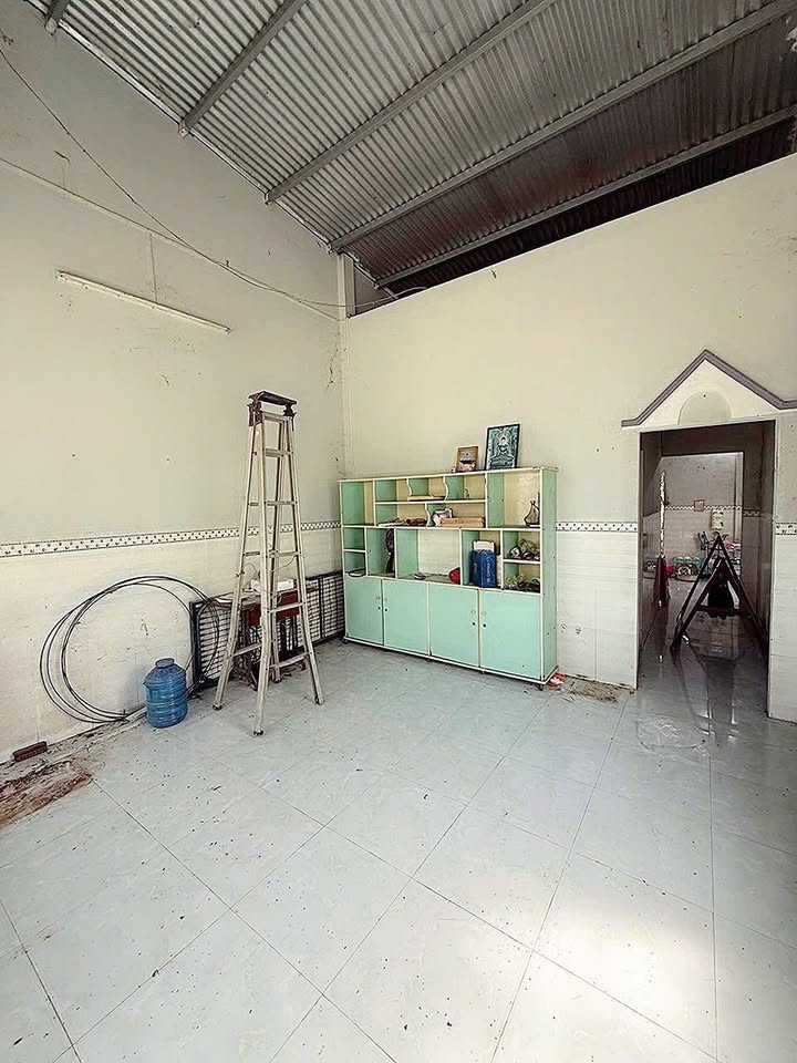 Nhà phố Tân Hiệp, Kiên Giang 183m² giá chỉ 500 triệu - Sổ hồng chính chủ, ô tô vào tận nhà!
