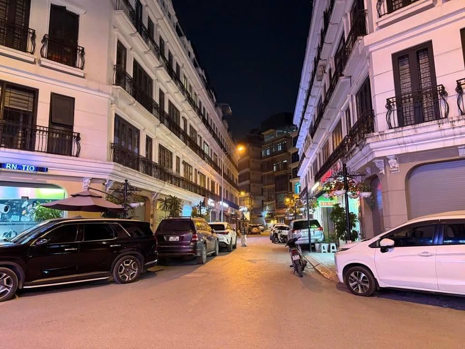 Nhà phố 5 tầng KĐT 5 Sao Mỹ Đình 70m² giá thỏa thuận - Đầu tư sinh lời tối ưu!