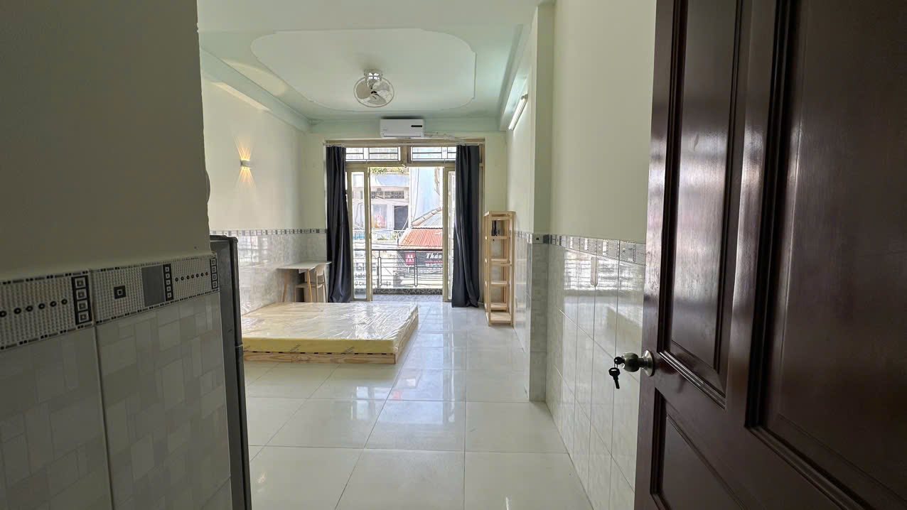 Căn hộ cho thuê Tân Sơn Nhì, Tân Phú 40m² giá 4.99 triệu - Full nội thất, sẵn sàng vào ở!