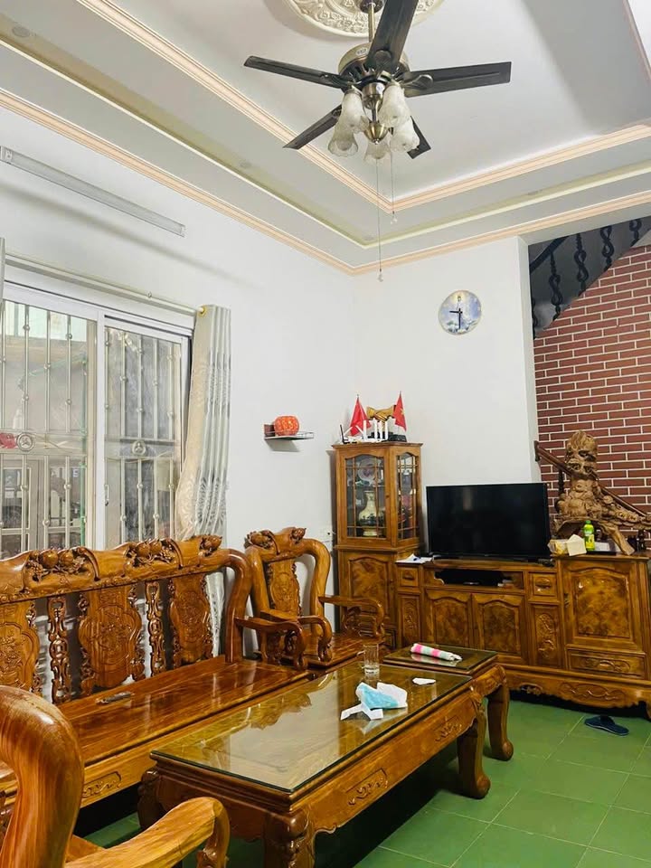 Nhà 2 tầng tại Trần Phú, 68m² giá 2.2 tỷ - Đầy đủ công năng sử dụng!