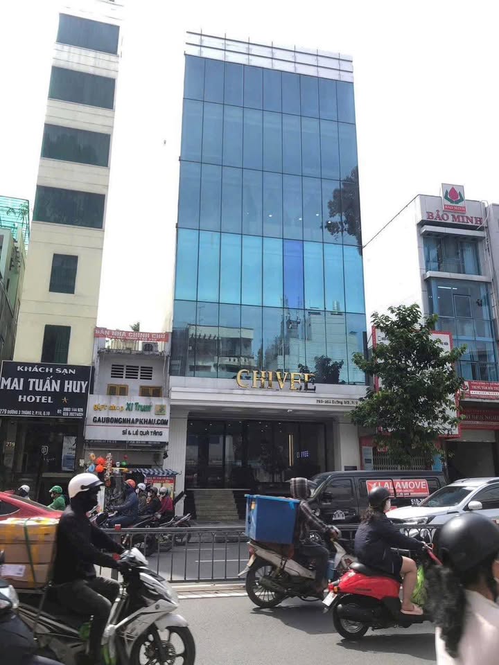 Building mặt tiền đường 3/2, Quận 10, 225m² giá 150 tỷ - Đầu tư sinh lời ngay!