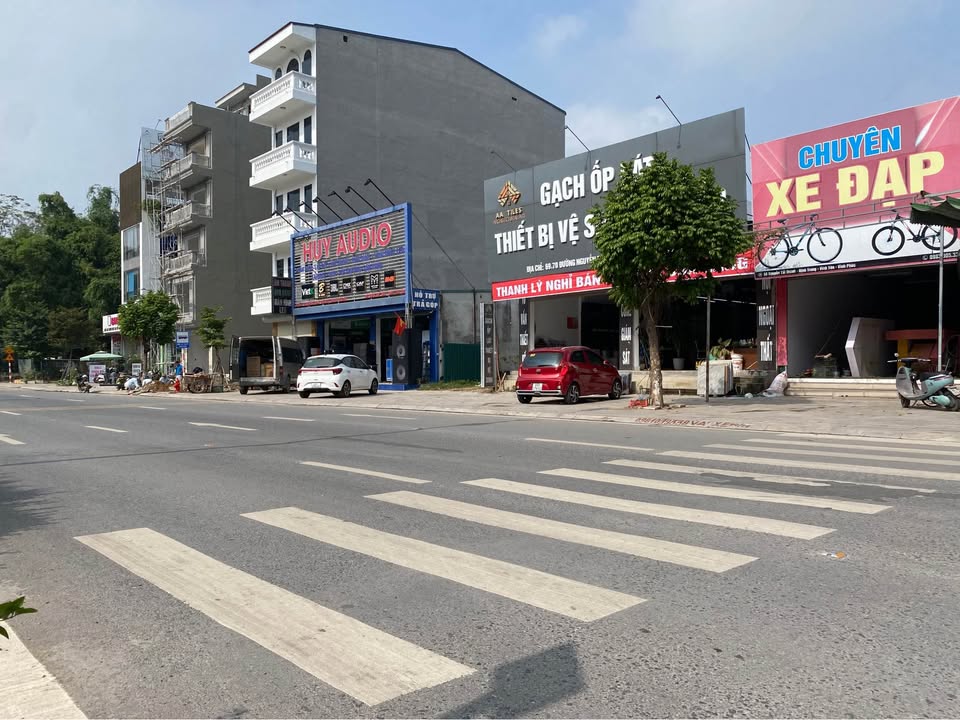 Nhà mặt phố Nguyễn Tất Thành Vĩnh Yên 100m² - Kinh doanh lý tưởng