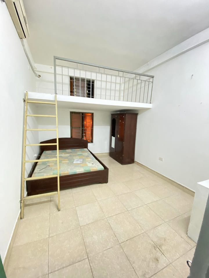 Phòng trọ cho thuê tại Ngõ 193 Phú Diễn - Giá chỉ 2.4 triệu/tháng!