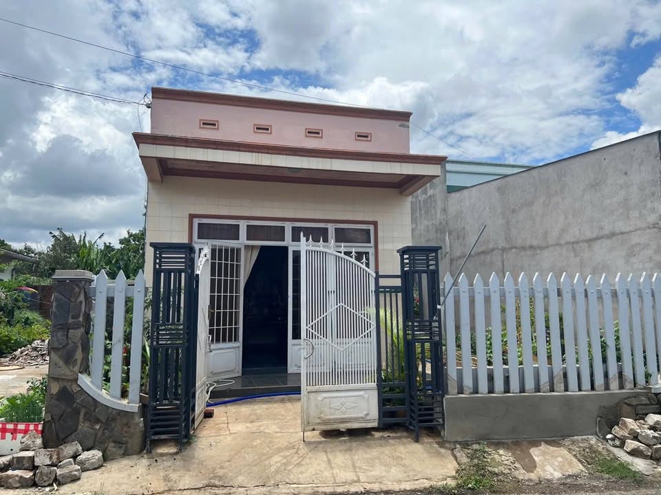 Nhà cấp 4 đường Ngô Gia Khảm, Đức Trọng 140m² giá 3.6 tỷ - Sẵn sàng vào ở ngay!