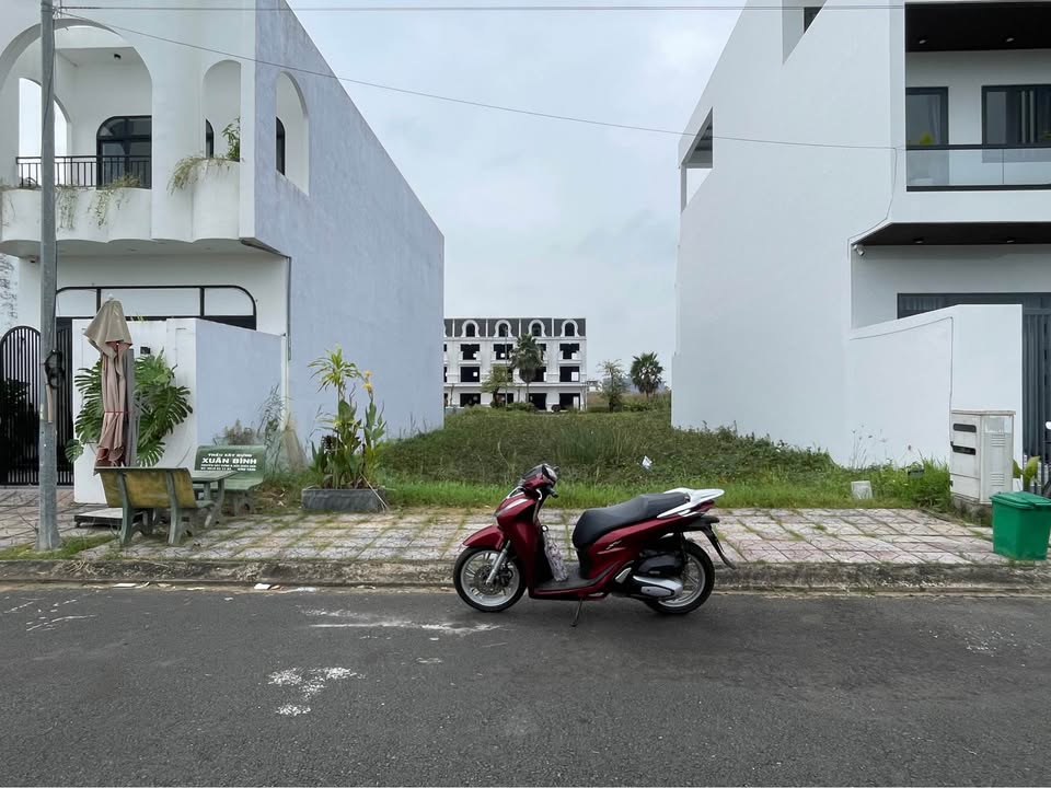 Đất nền KĐT Happy Home Cà Mau 200m² giá 2.65 tỷ - Sổ hồng chính chủ!