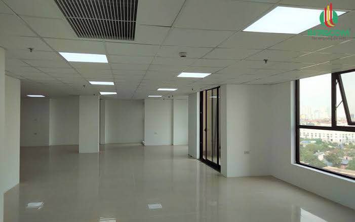 Cho thuê nhà nguyên căn Phan Đình Phùng Đà Lạt 250m² giá 130 triệu - Vị trí đắc địa, kinh doanh sầm uất!