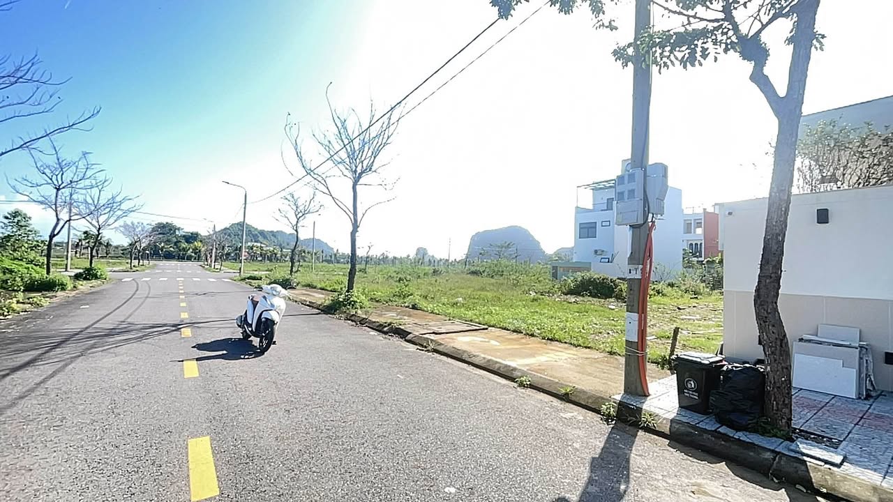 Đất dự án Nam Hoà Xuân, Đà Nẵng 122.4m² giá 6.35 tỷ - Sát sông, vị trí đẹp!
