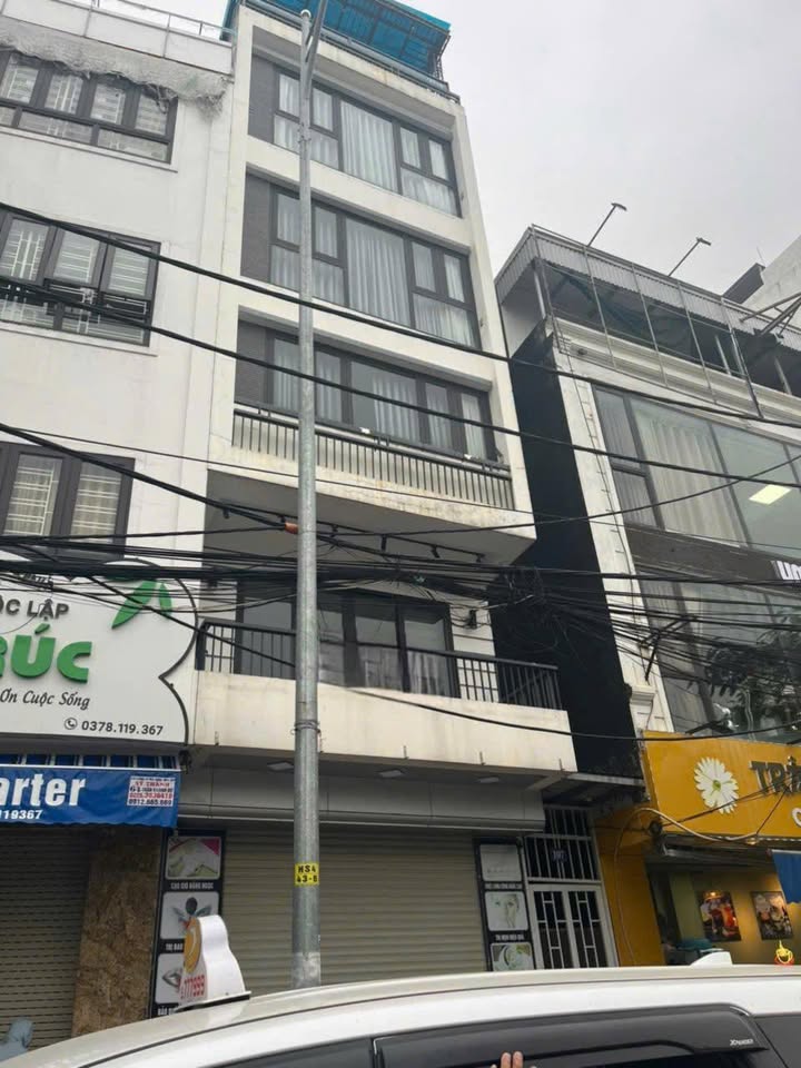 Cho thuê nhà mặt đường Hồ Sen, quận Lê Chân, Hải Phòng - Diện tích 31m², giá 27 triệu/tháng - Kinh doanh và ở ngay!