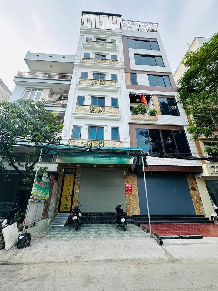 FrontHouse Khu DV Văn La Hà Đông 50m² giá 29.8 tỷ - Kinh doanh đỉnh cao!