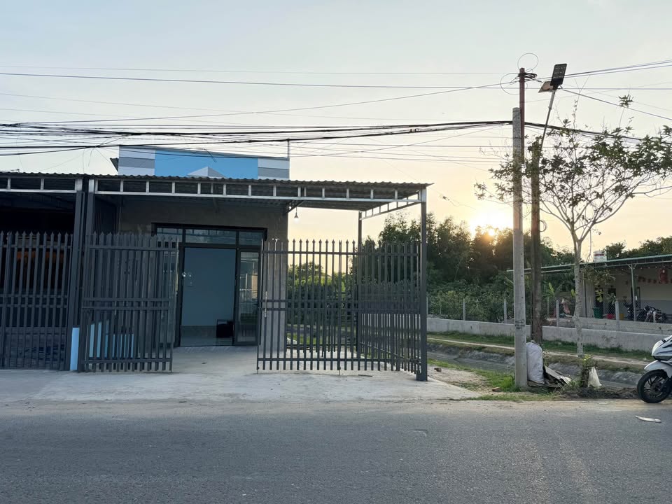 Nhà mặt tiền khu phố Lộc Tân, Trảng Bàng 92m² giá 890 triệu - Cơ hội đầu tư tuyệt vời!