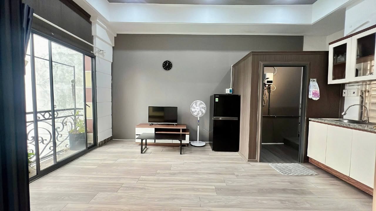 Căn hộ cho thuê Hòa Hưng quận 10 50m² giá thỏa thuận - View đẹp, đầy đủ nội thất