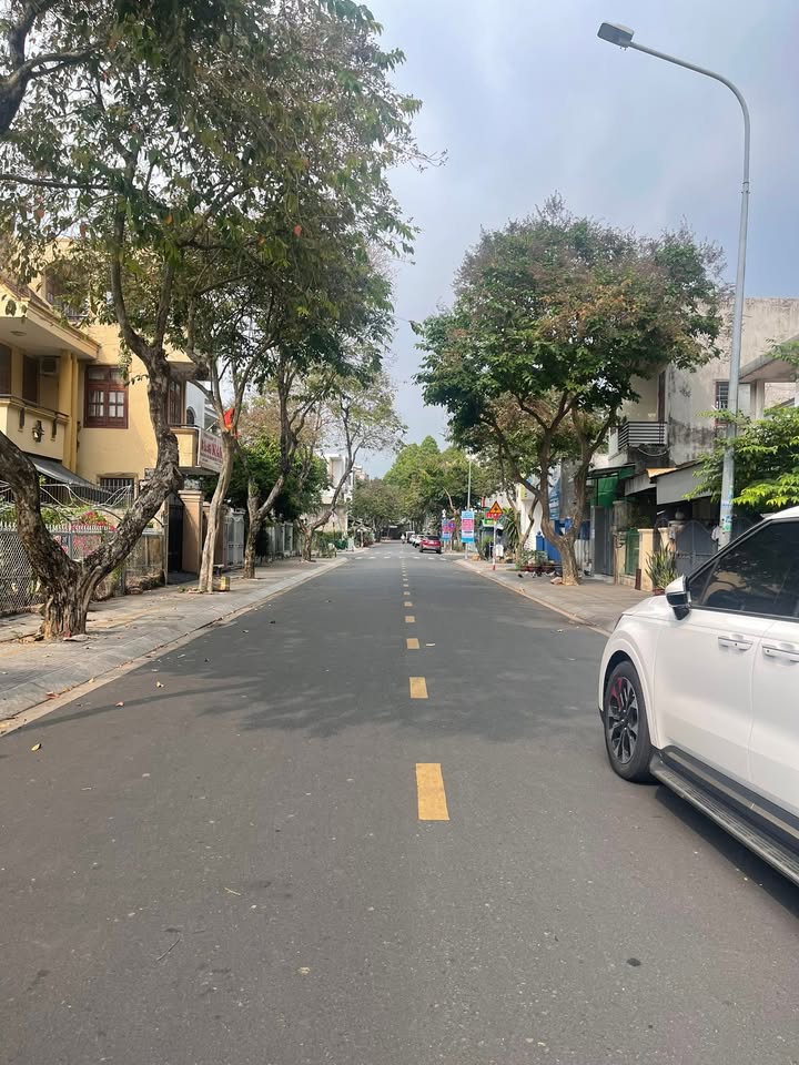 Nhà cấp 4 mặt tiền đường Nguyễn Huệ, Bà Rịa 106m² giá 4 tỷ - Bán gấp, chính chủ!