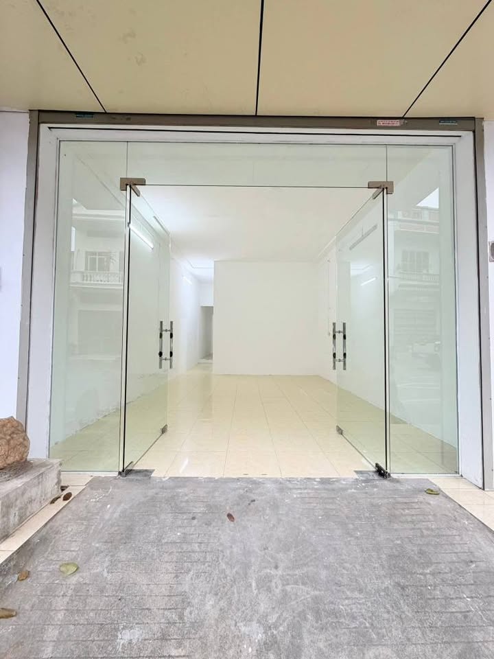 Nhà cấp 4 đường Trần Nhật Duật, Lào Cai 90m² giá 3.3 tỷ - Chính chủ cần bán gấp!