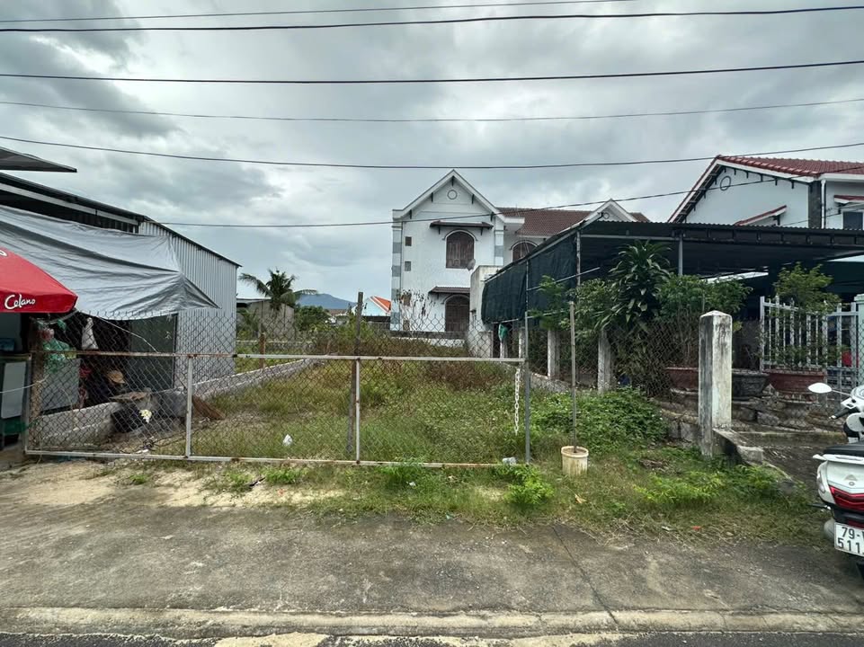 Đất biển Ninh Hòa 140m² giá 3 tỷ - Vị trí vàng gần biển Dốc Lết!