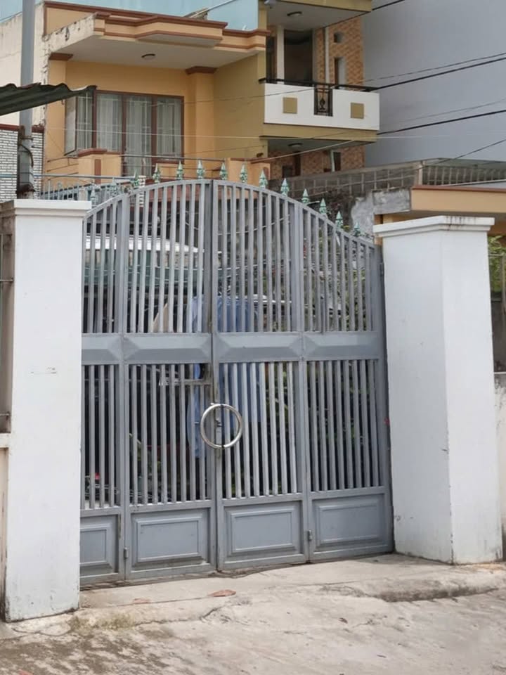 Nhà Mặt Tiền Đông Hưng Thuận 39, Quận 12, 120m² Giá 8.1 Tỷ - Giảm Giá Cực Sốc!