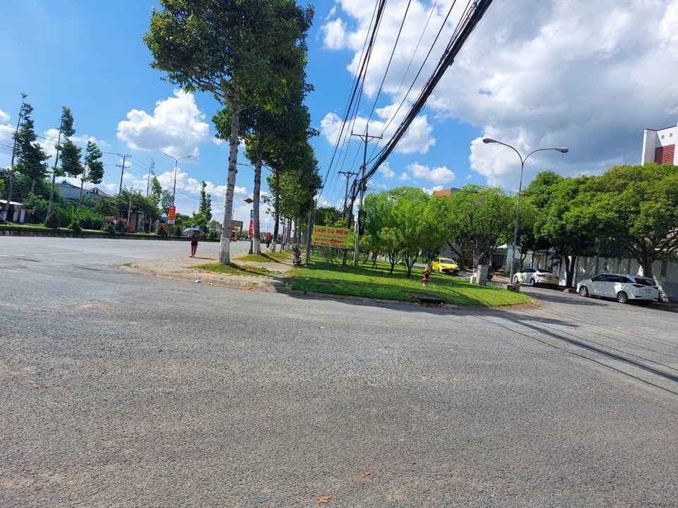 Đất mặt tiền kinh doanh Bến Tre 76m² giá 2.3 tỷ - Thích hợp đầu tư sinh lời!