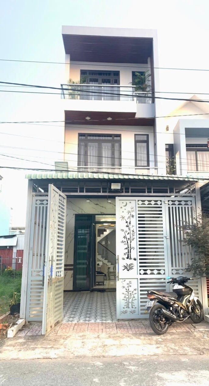 Nhà Đường Số 2 KDC Chiến Thắng, Cần Thơ 81m² giá 4.28 tỷ - Nhà mới xây kiên cố, đa tiện ích!